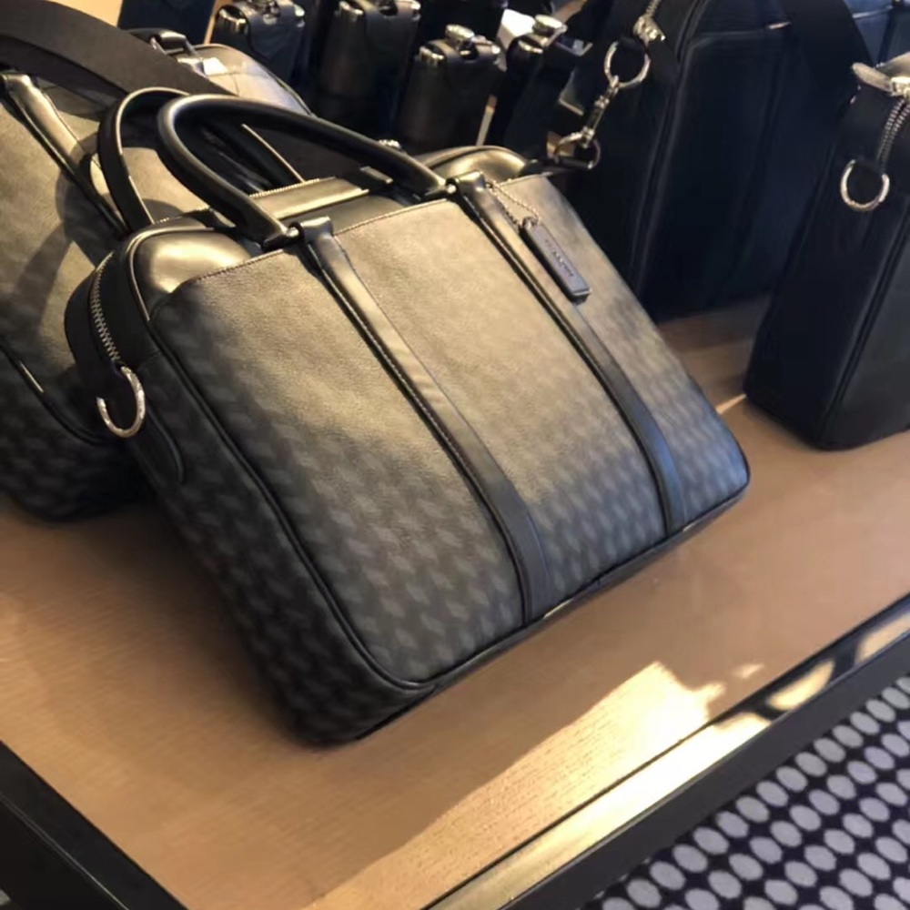 Coach men's PERRY SLIM BRIEF HERRINGBONE PRINT Bag - Picture 2 of 3